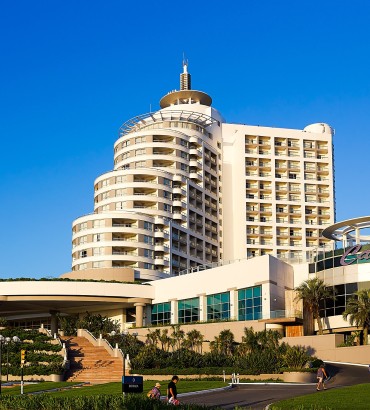 Grupo brasileño JHSF Península adquiere hotel Enjoy en US$ 160 millones