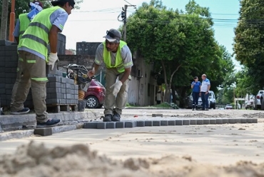 VILLA GOBERNADOR GÁLVEZ ABRE EL REGISTRO DE OPOSICIÓN PARA VECINOS DE BARRIO TALLERES POR LA PAVIMENTACIÓN ARTICULADA EN ADOQUINES